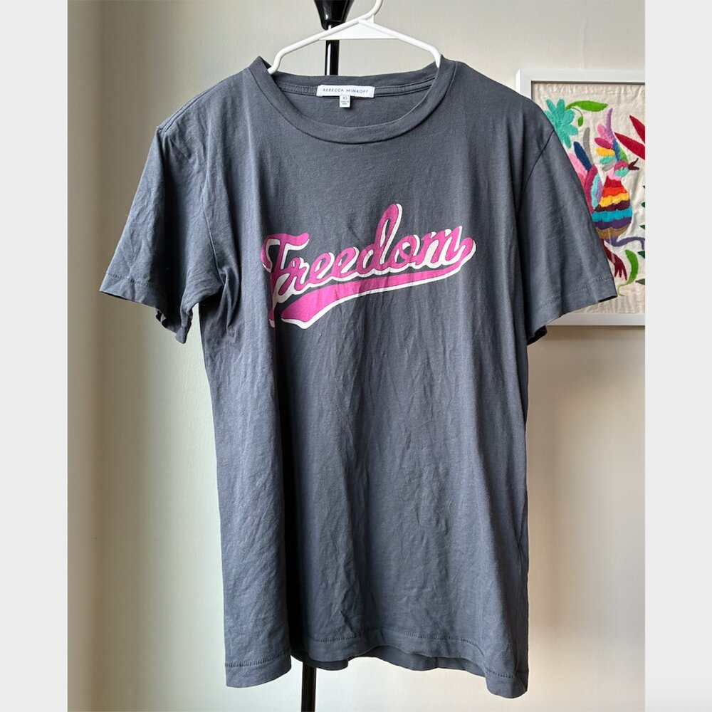 Rebecca Minkoff	Gray & Pink Freedom T-Shirt - Size XS